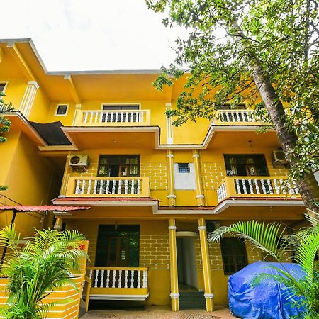 Oyo 17309 Maya'S Holiday House Calangute Esterno foto